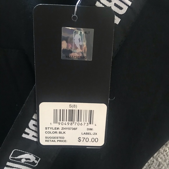 NEW WITH TAGS OFFICIAL NBA SWEATSHIRT - Picture 2 of 8